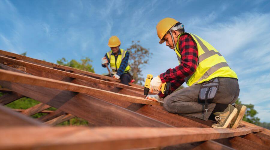 Professional Flat Roofing Installation services in Racine, OH